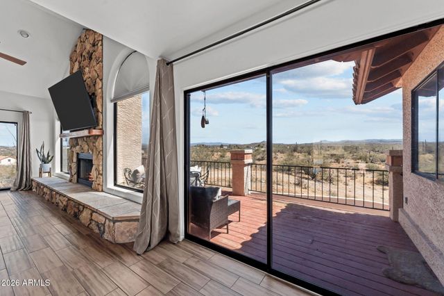 51015 N 292ND Avenue, Wickenburg, AZ 85390