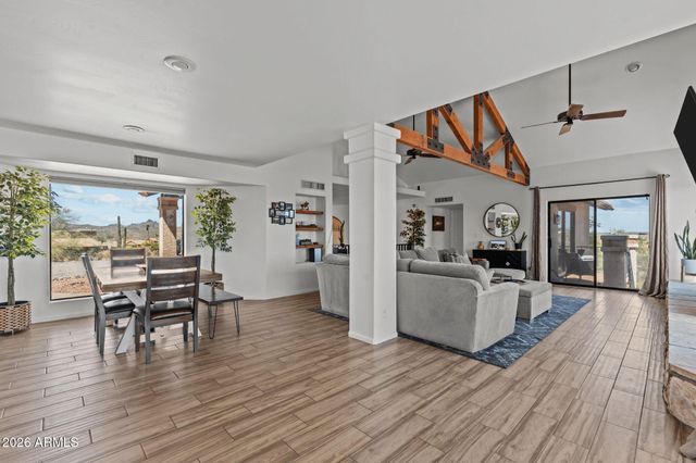 51015 N 292ND Avenue, Wickenburg, AZ 85390