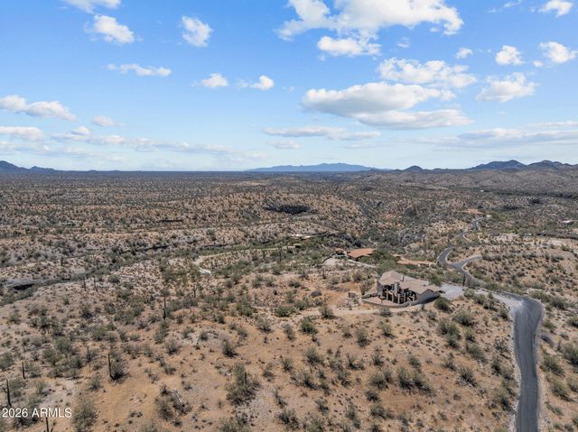 51015 N 292ND Avenue, Wickenburg, AZ 85390