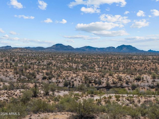 51015 N 292ND Avenue, Wickenburg, AZ 85390