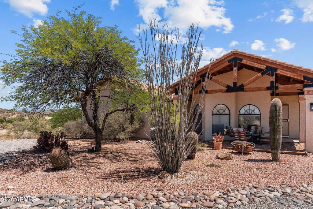 51015 N 292ND Avenue, Wickenburg, AZ 85390