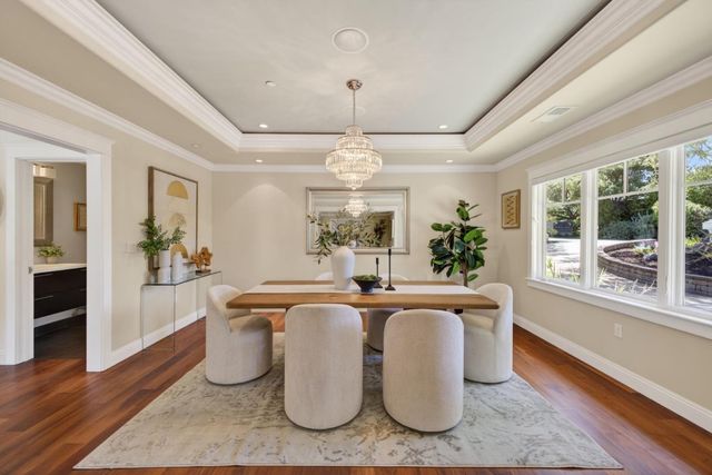 1510 Kingswood Drive, Hillsborough, CA 94010