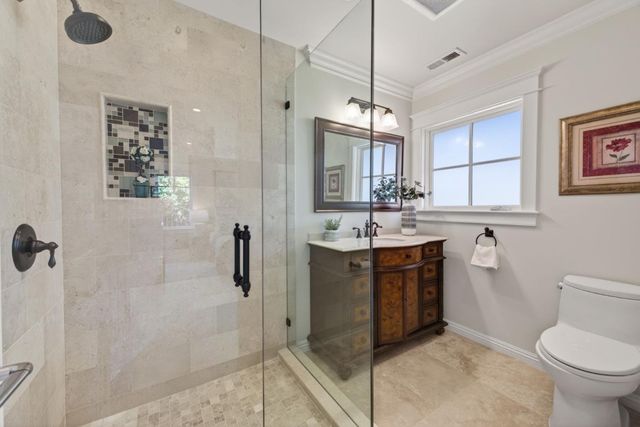 1510 Kingswood Drive, Hillsborough, CA 94010