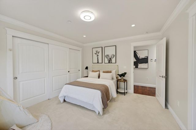 1510 Kingswood Drive, Hillsborough, CA 94010