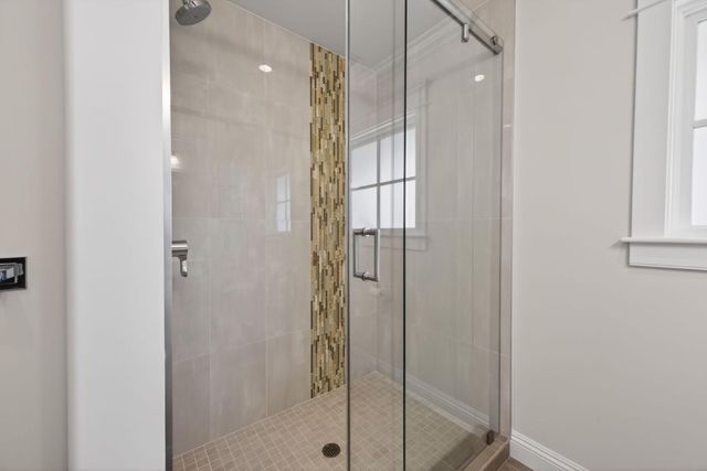 1510 Kingswood Drive, Hillsborough, CA 94010