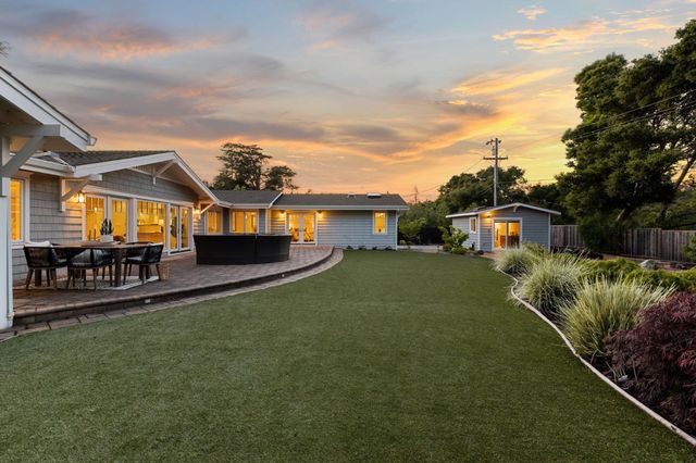 1510 Kingswood Drive, Hillsborough, CA 94010
