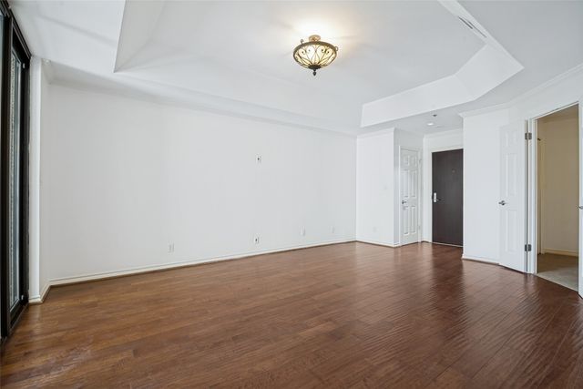 5909 Luther Lane 1202, Dallas, TX 75225