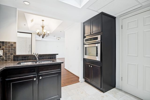5909 Luther Lane 1202, Dallas, TX 75225
