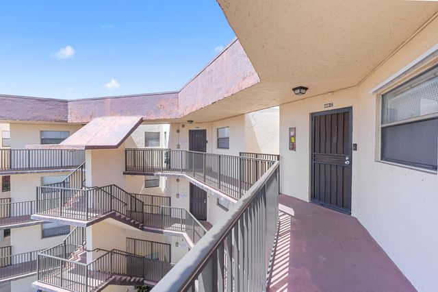 6555 W BROWARD Boulevard 409, Plantation, FL 33317