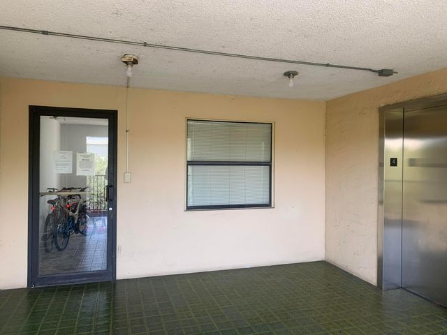6555 W BROWARD Boulevard 409, Plantation, FL 33317
