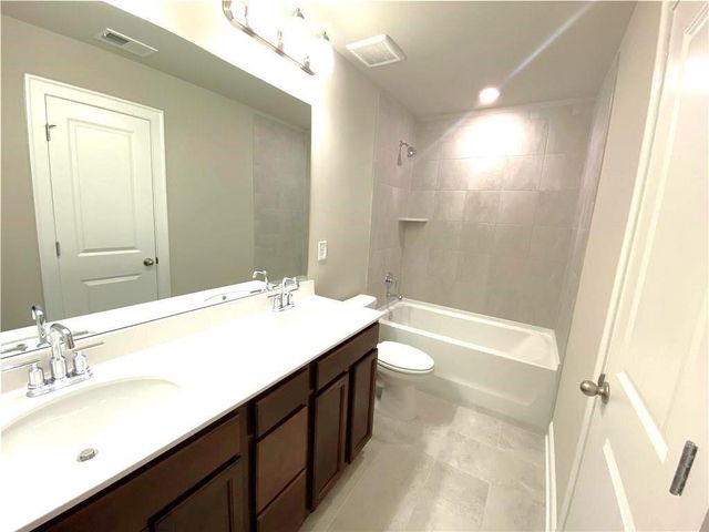 912 Sweetwater Grove, Woodstock, GA 30188