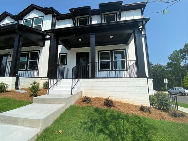 912 Sweetwater Grove, Woodstock, GA 30188