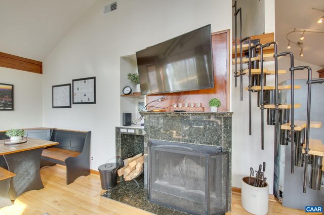 200 WHITE OAK DR, Wintergreen Resort, VA 22967