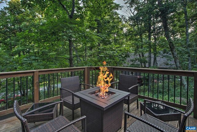 200 WHITE OAK DR, Wintergreen Resort, VA 22967