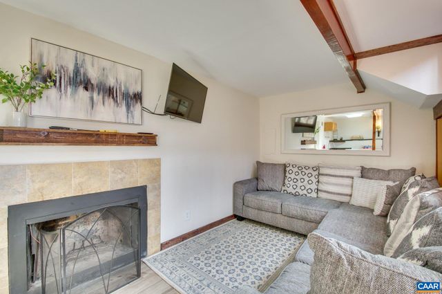 200 WHITE OAK DR, Wintergreen Resort, VA 22967