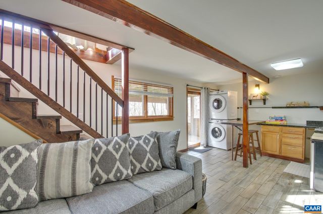 200 WHITE OAK DR, Wintergreen Resort, VA 22967