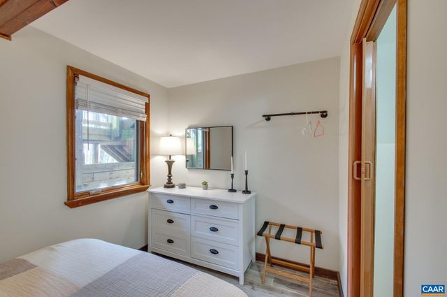 200 WHITE OAK DR, Wintergreen Resort, VA 22967
