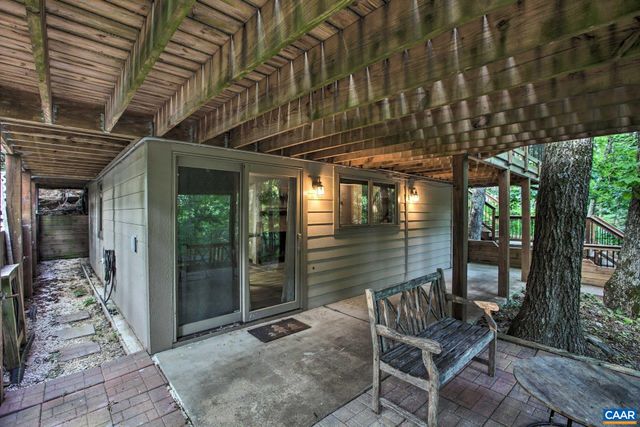 200 WHITE OAK DR, Wintergreen Resort, VA 22967