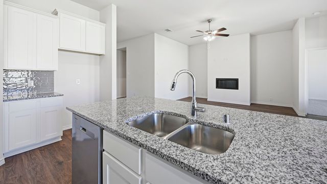 1805 Lewis Drive, Princeton, TX 75407