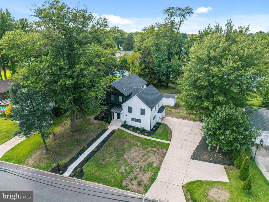 345 OAK AVE, CHERRY HILL, NJ 08002 — photo 4