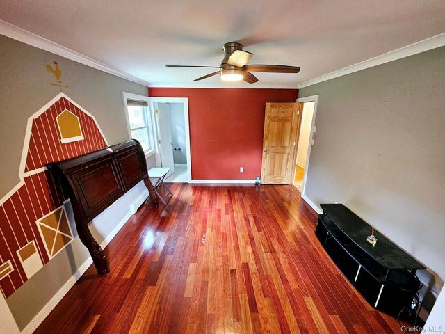 12 Nord Park Boulevard, Middle Island, NY 11953