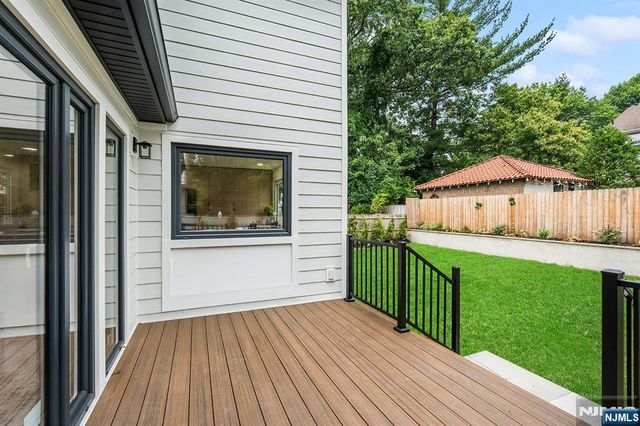 110 Maple Street, Dumont, NJ 07628