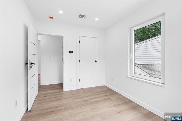 110 Maple Street, Dumont, NJ 07628