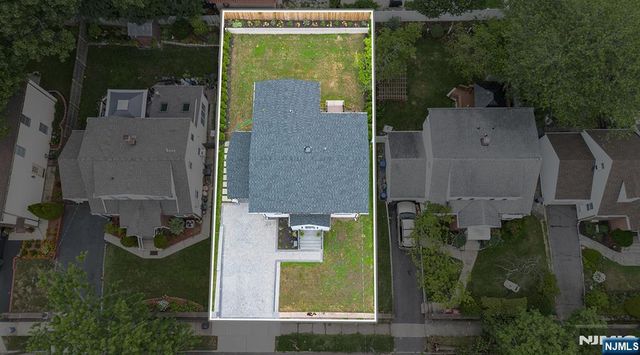 110 Maple Street, Dumont, NJ 07628