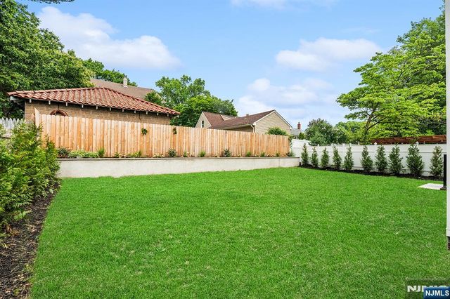 110 Maple Street, Dumont, NJ 07628