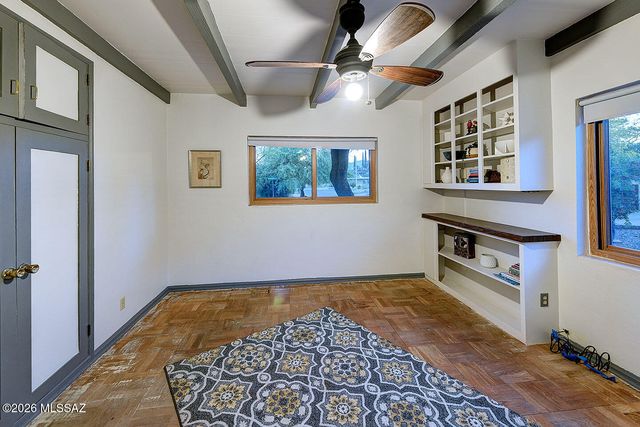 2818 E Calle Glorietta, Tucson, AZ 85716