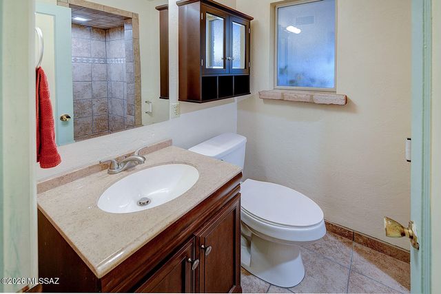 2818 E Calle Glorietta, Tucson, AZ 85716