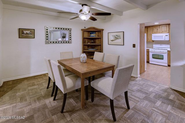 2818 E Calle Glorietta, Tucson, AZ 85716