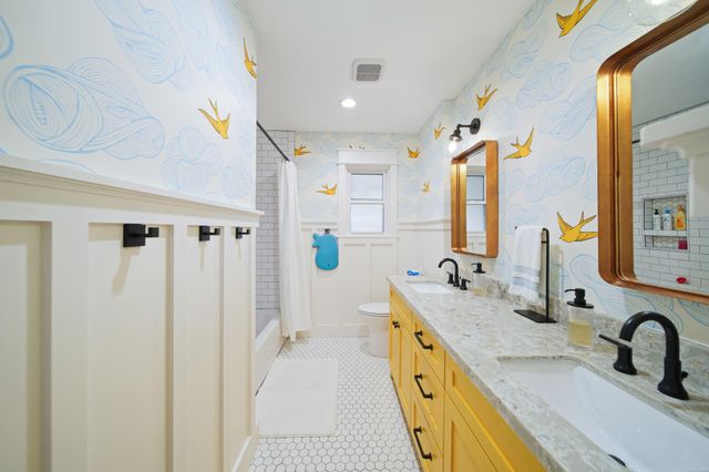 3019 Riata Lane, Houston, TX 77043