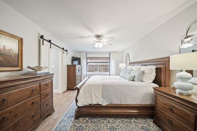 3019 Riata Lane, Houston, TX 77043