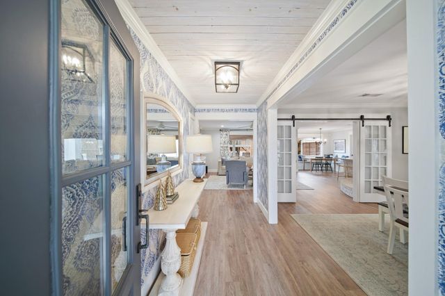 3019 Riata Lane, Houston, TX 77043