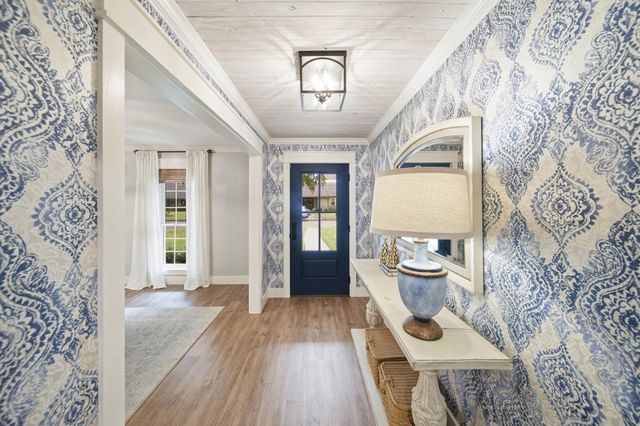 3019 Riata Lane, Houston, TX 77043