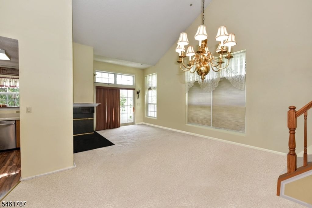 1098 Devon Ct 1098, Mahwah Twp., NJ 07430 — photo 5