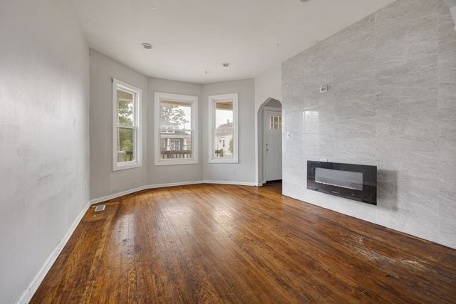 1508 W 72nd Street, Chicago, IL 60636