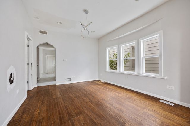 1508 W 72nd Street, Chicago, IL 60636