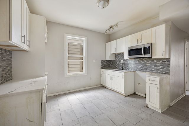 1508 W 72nd Street, Chicago, IL 60636