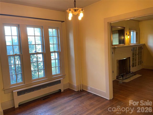 318 Academy Street, Canton, NC 28716