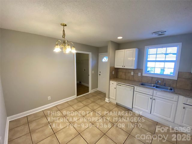 911 Skyland Street, Kannapolis, NC 28083