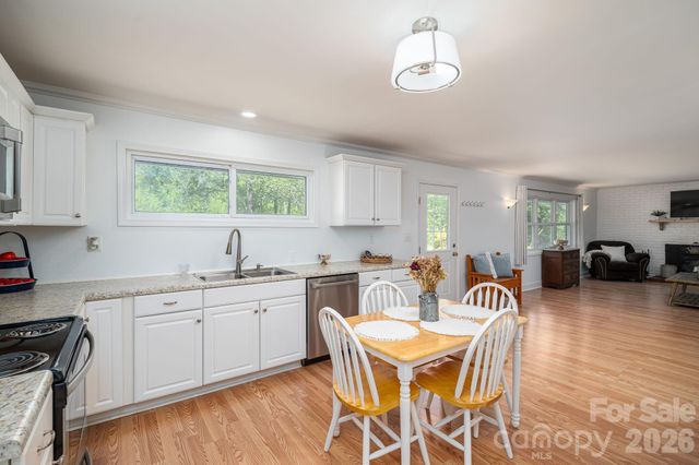 2073 Mauney Road, Bessemer City, NC 28016