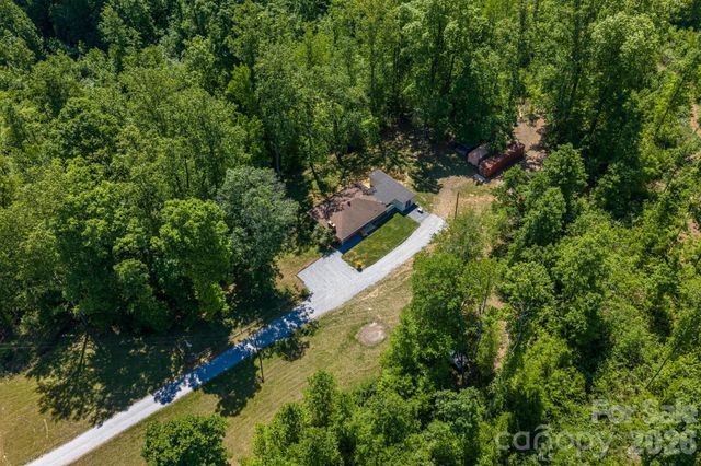 2073 Mauney Road, Bessemer City, NC 28016