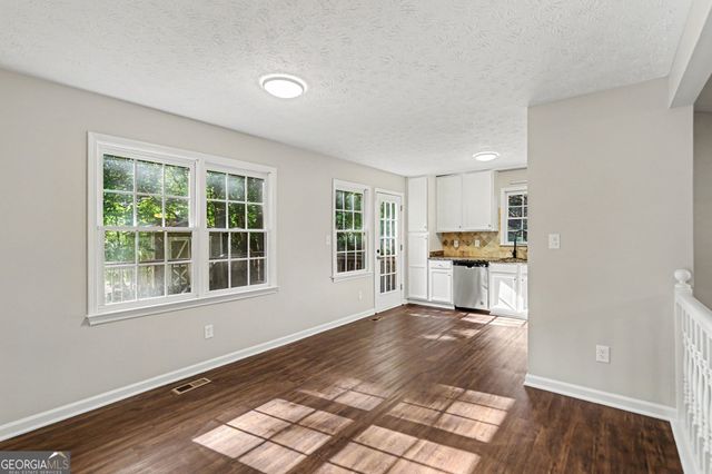 251 Stewart Drive, Dallas, GA 30132