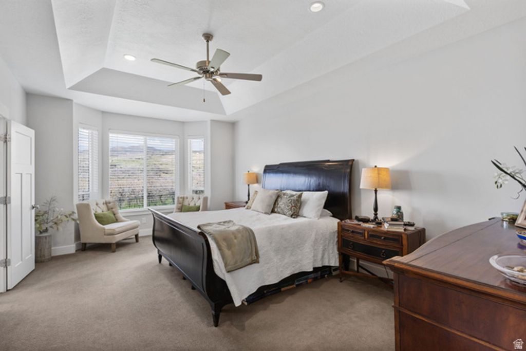 Image 15 of property listing at 12471 N MINOTS LEDGE DR #533, Highland, UT 84003