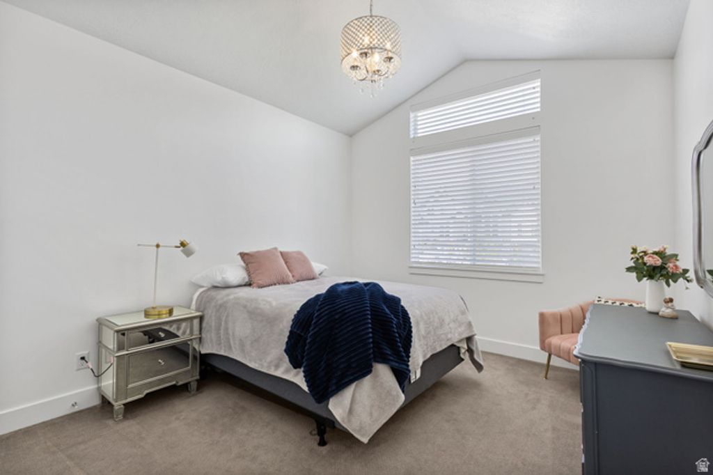 Image 21 of property listing at 12471 N MINOTS LEDGE DR #533, Highland, UT 84003