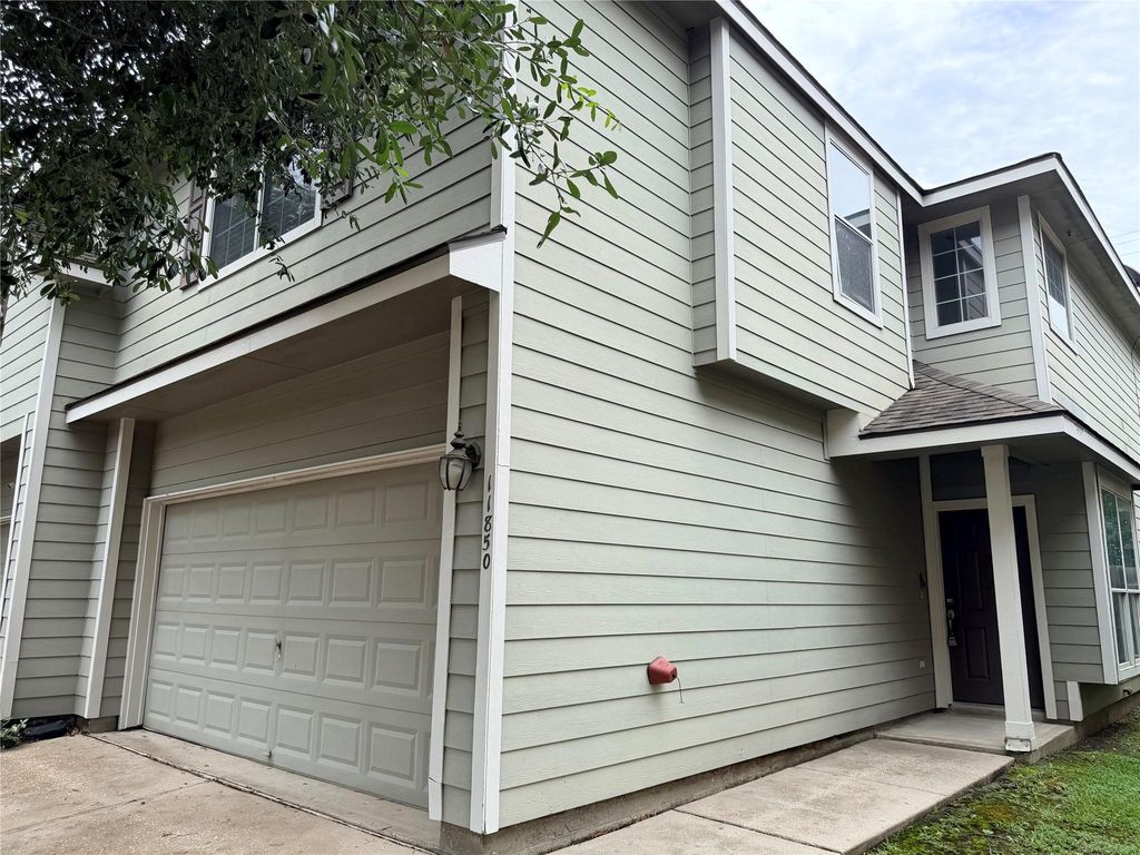 11850 Ramla Place Trail, Houston, TX 77089