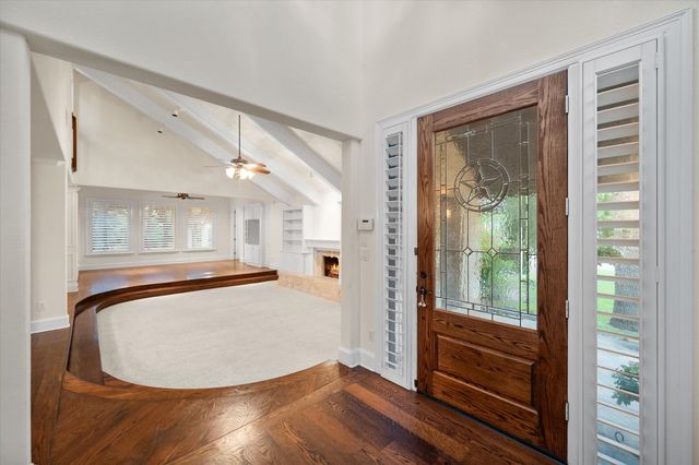 7 Woodland Drive, Mansfield, TX 76063