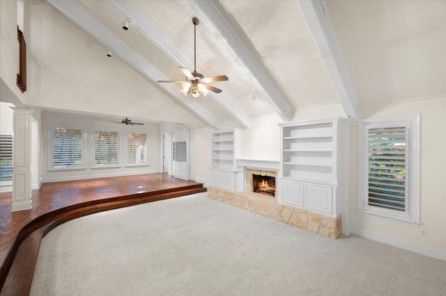 7 Woodland Drive, Mansfield, TX 76063